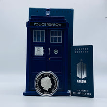 Load image into Gallery viewer, 2013 Niue Dr Who 50th Anniversary 1oz Silver Proof $2 Coin In Tardis
