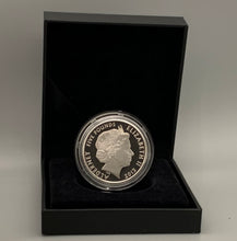 Load image into Gallery viewer, 2013 Remembrance Day Silver Proof £5 Coin
